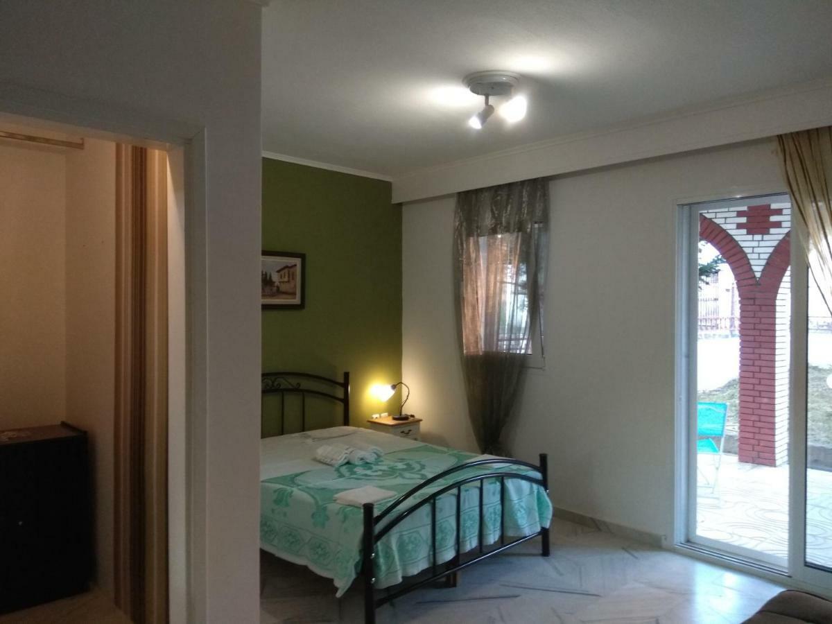 Villa Agnanti Apts&Suites Agio Pnevma Esterno foto